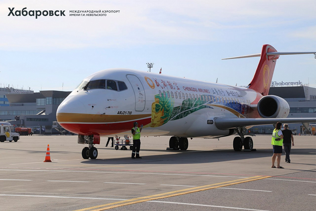 Chengdu Airlines запустила прямые рейсы из Хабаровска в Цзямусы